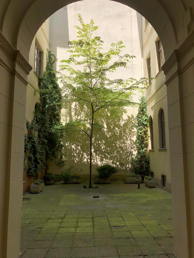 Urania Apartment Budapest Ngoại thất bức ảnh